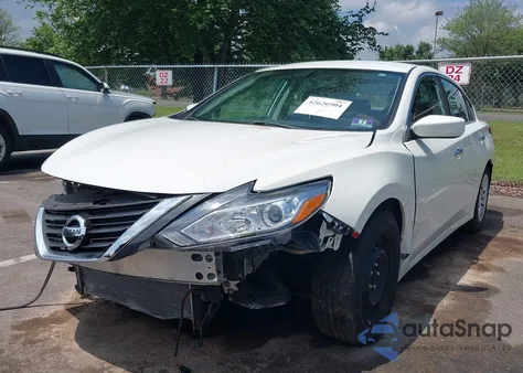 2017 Nissan Altima 2.5/S/Sv/Sl/Sr из США, поврежденный, VIN 1N4AL3AP6HN349256